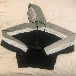 3/40$ SOMMER RAY - Silver & Black Reflective Cropped Jacket
